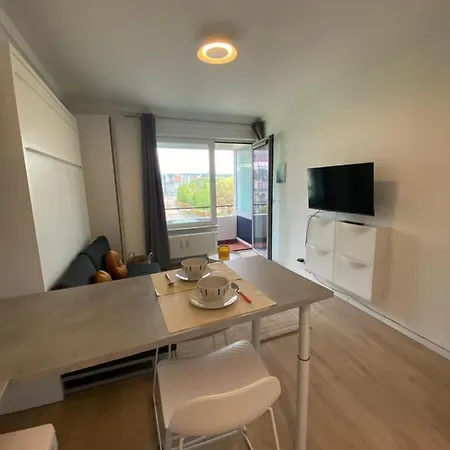 Apartment Studio Centre-Ville « Chez Serge » *
